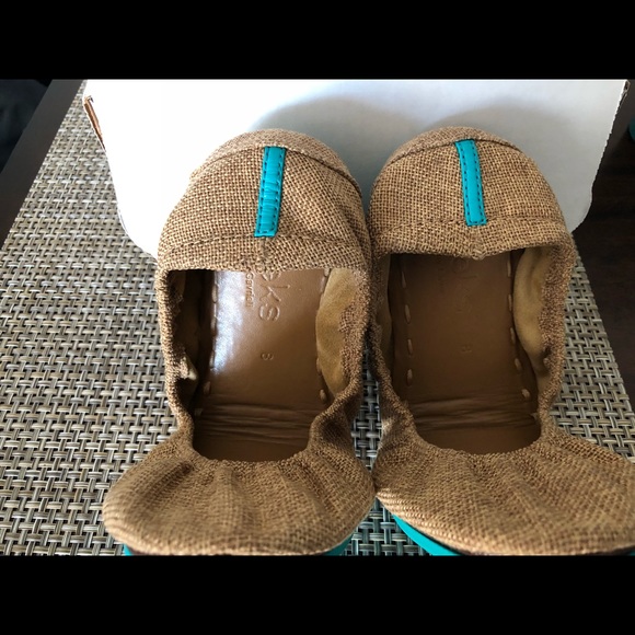 Vegan Tieks!! NEW!!!! SOLD!!!!!! - Picture 3 of 6